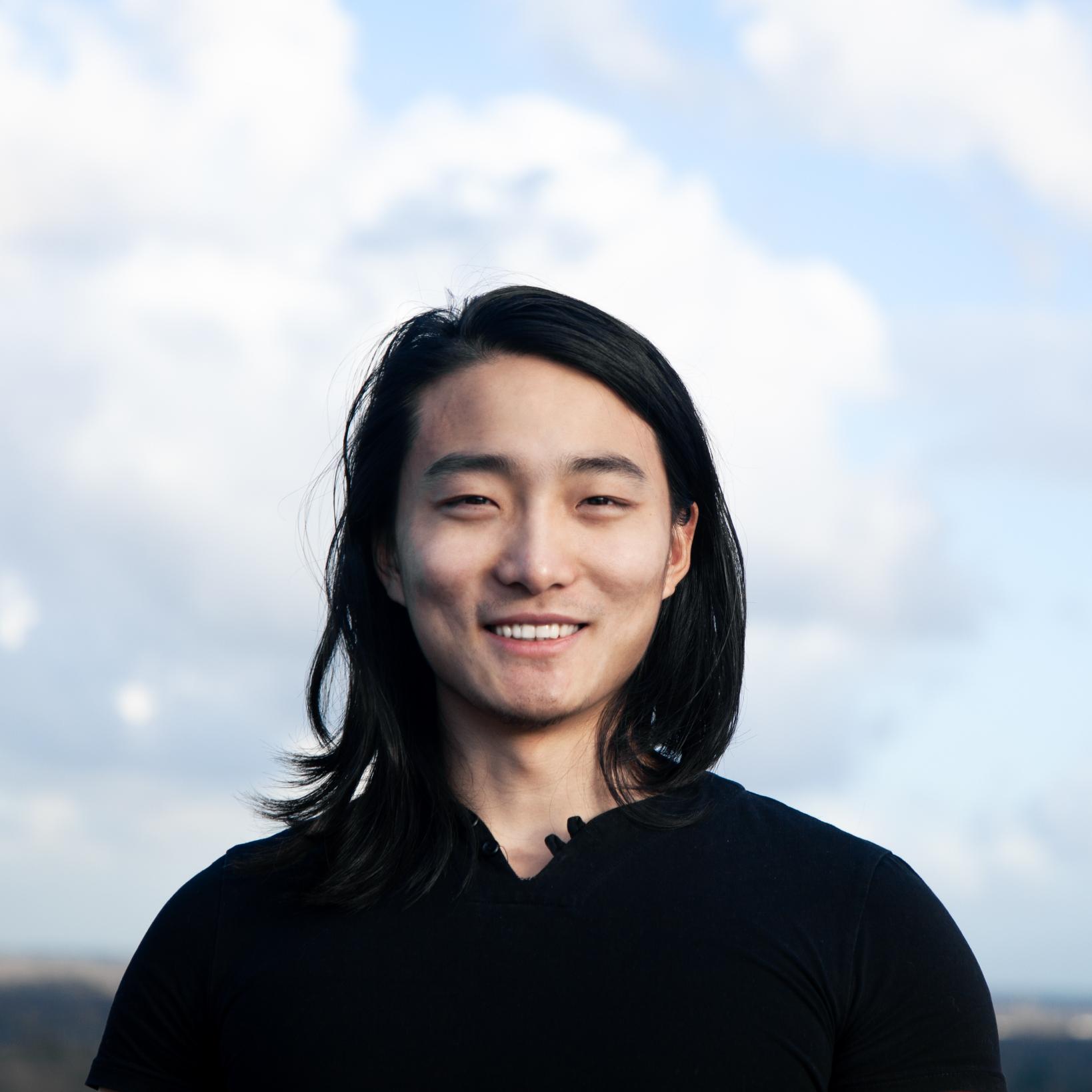 Hengjian Zhang